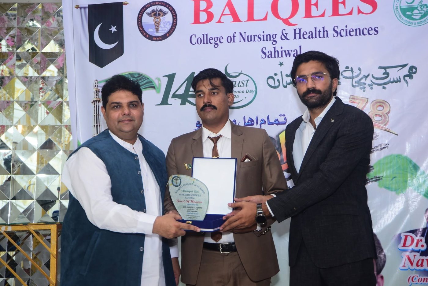 Guest of honour award ceremony at BCON